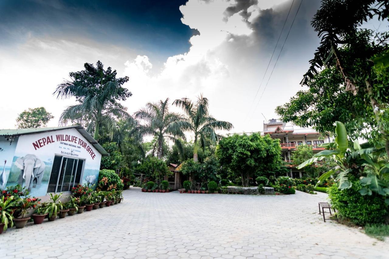 Eden Jungle Resort Саураха Экстерьер фото