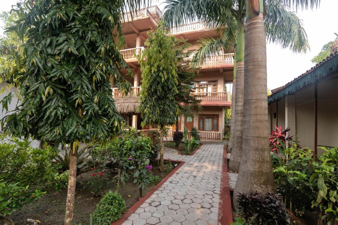 Eden Jungle Resort Саураха Экстерьер фото