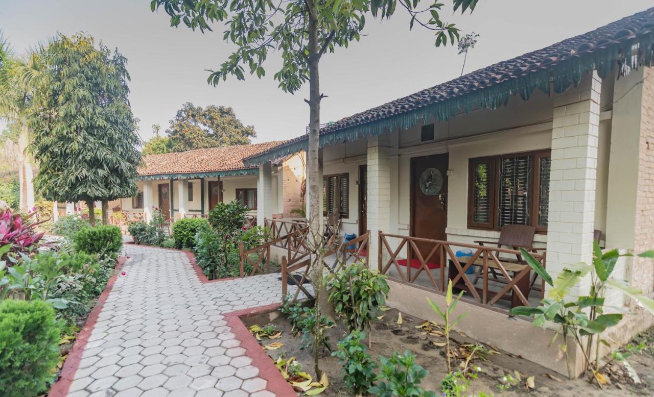 Eden Jungle Resort Саураха Экстерьер фото